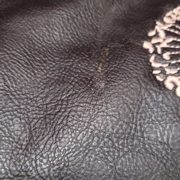 Thirty-One Black Shoulder Bag with Embroidered Ostrich - Picture 2 of 4